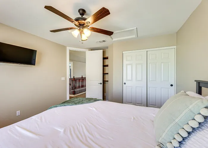 Expansive Mesa Retreat W/ Private Outdoor Pool!