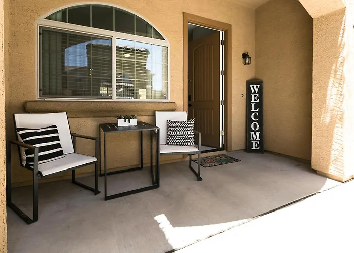 Mesa Palms Ferro
